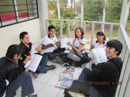 ALUMNOS PREPA MOCHIS